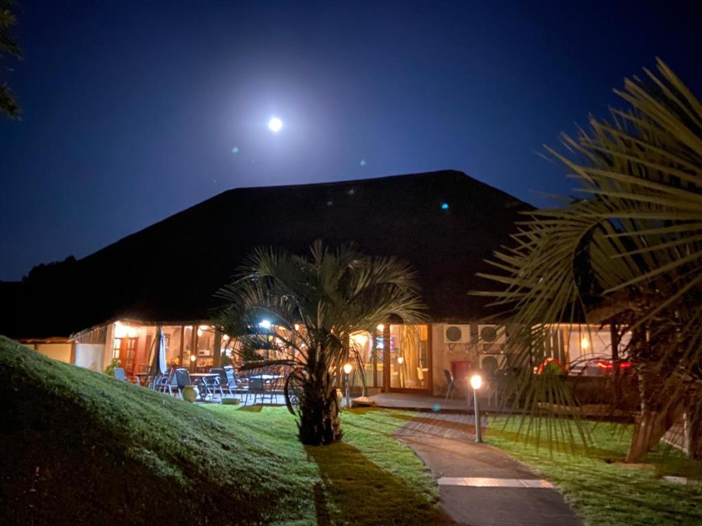 Punta Del Este Arenas Hotel Chihuahua ภายนอก รูปภาพ